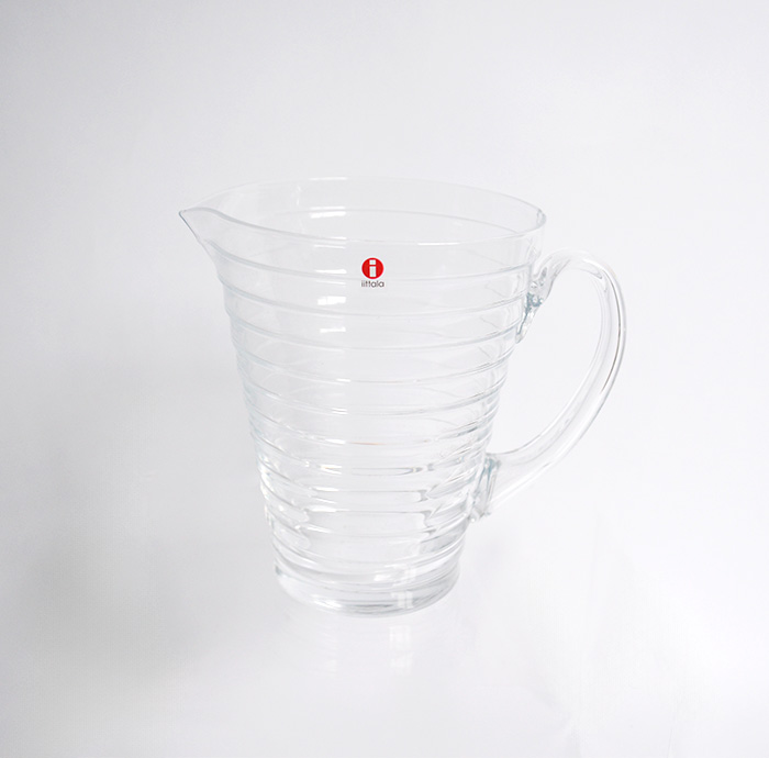 iittala(イッタラ)アイノ・アアルト　　ガラスピッチャー