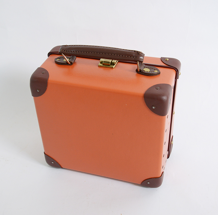 GLOBE TROTTER (グローブ トロッター）Orange