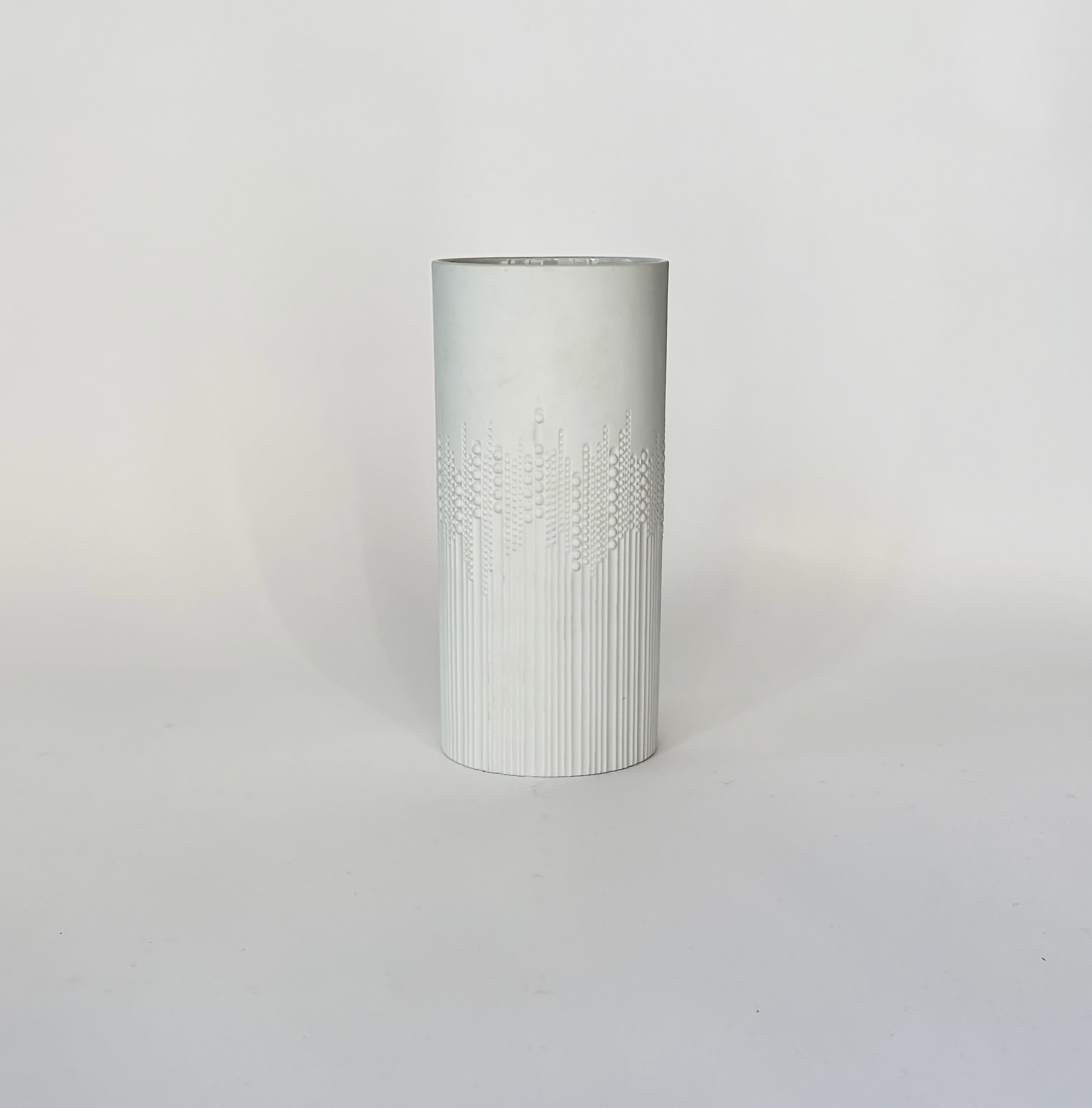 Rosenthal(ローゼンタール) 社　タピオ･ヴィルカラ作　素焼き磁器フラワーベース　【独製】ヴィンテージ