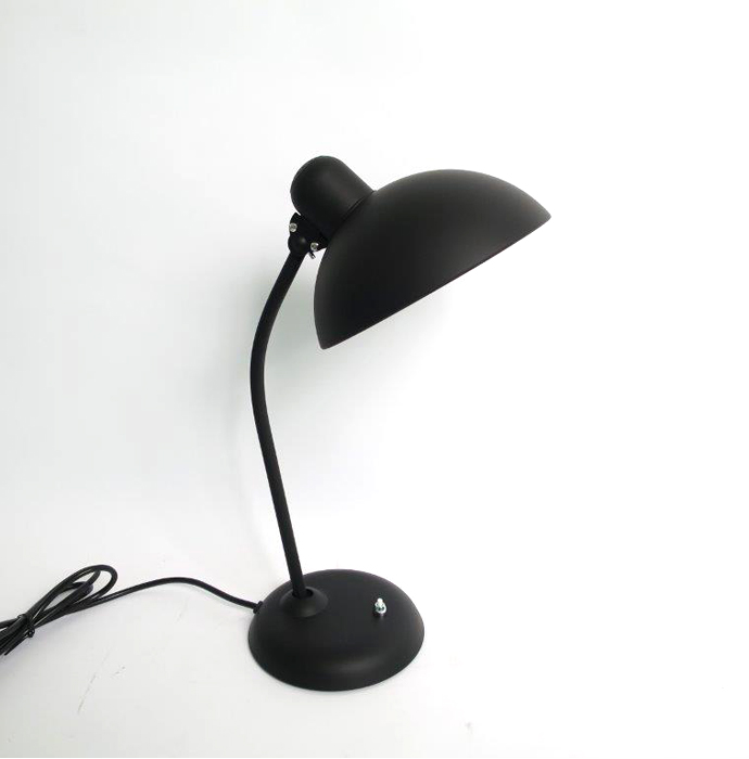 Fritz Hansen / Kaiser idell MatteBlack